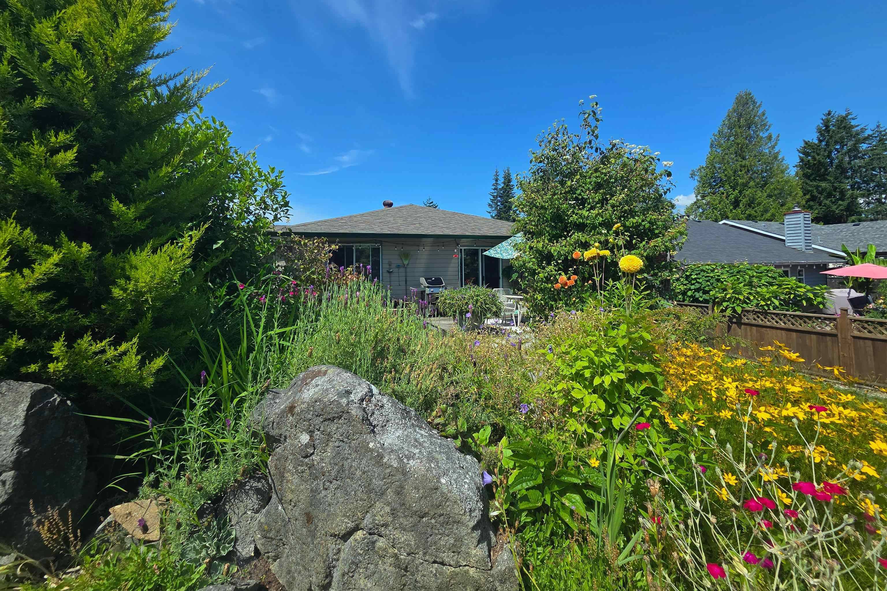 Sechelt, BC V7Z 0N9,5448 Kensington RD