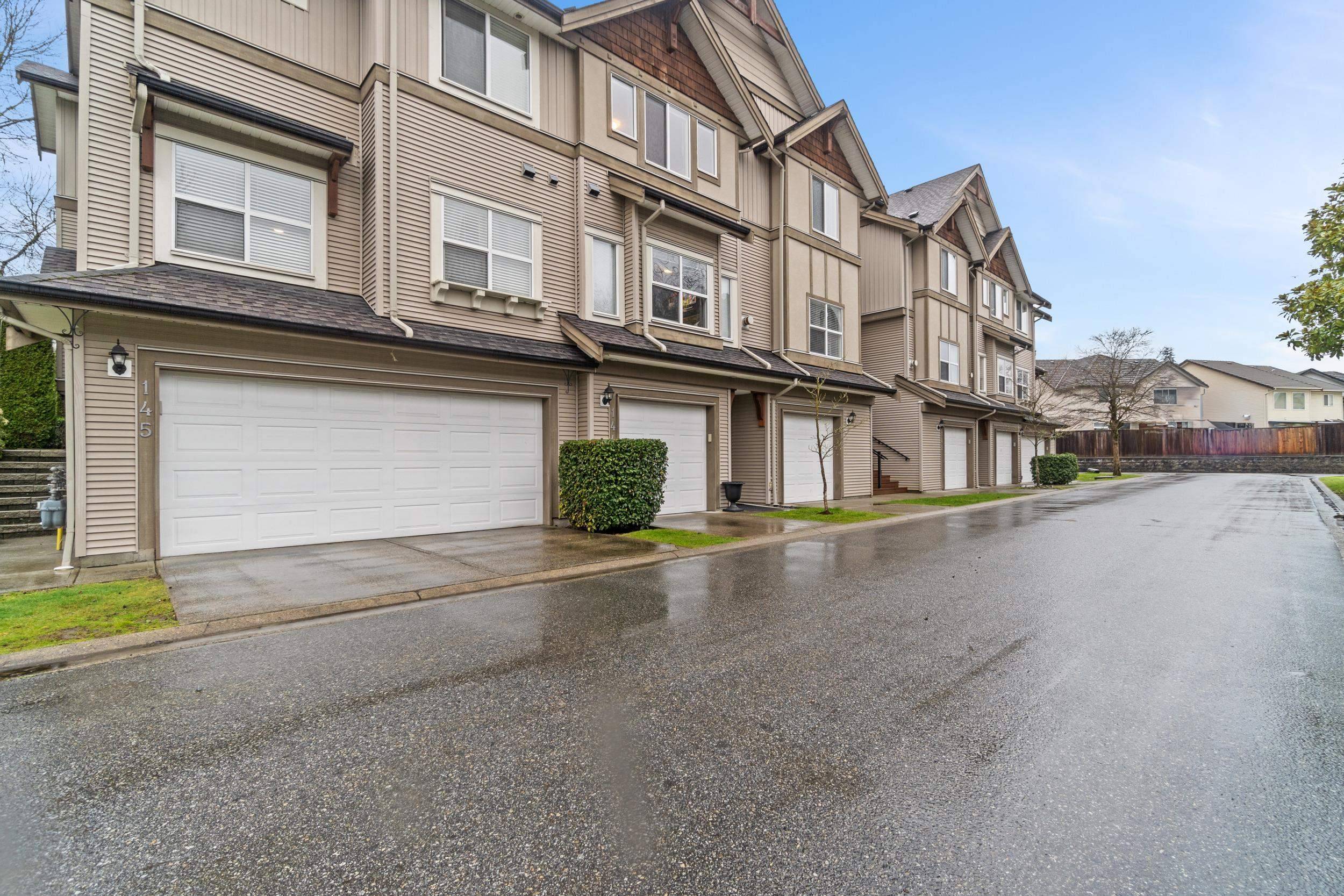 Port Coquitlam, BC V3B 8C3,1055 Riverwood Gate #144