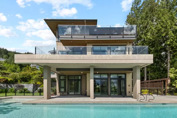 West Vancouver, BC V7S 0A9,2972 Burfield PL