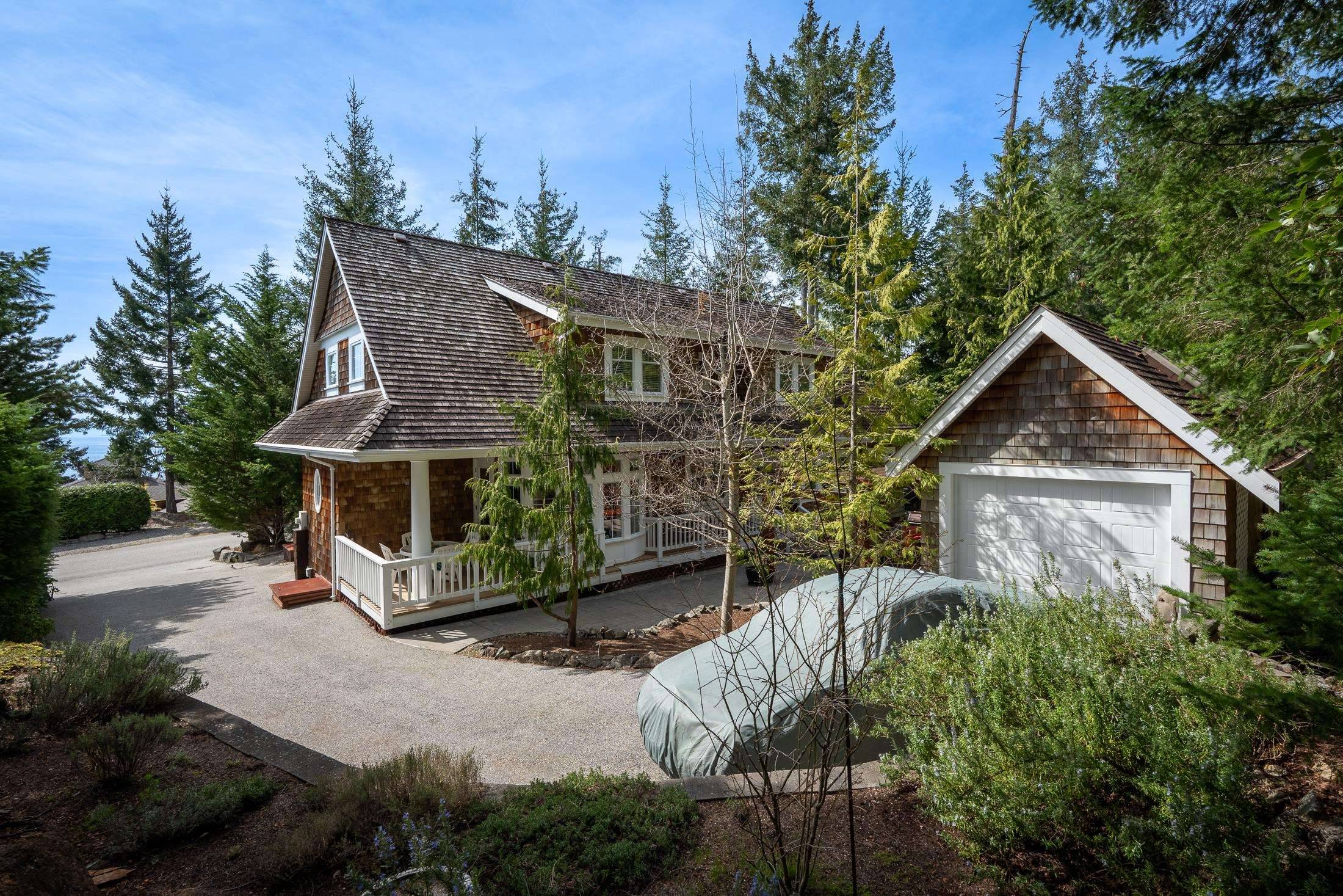 Garden Bay, BC V0N 1S1,4247 Orca RD