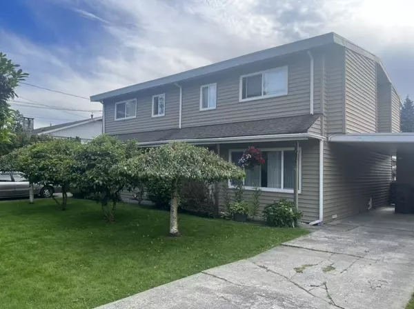 Port Coquitlam, BC V3B 4J9,3631 Flint ST