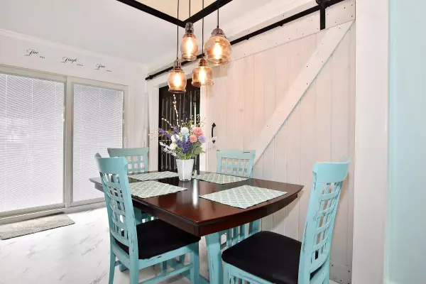 7822 Cedar ST Mission, BC V2V 3M7