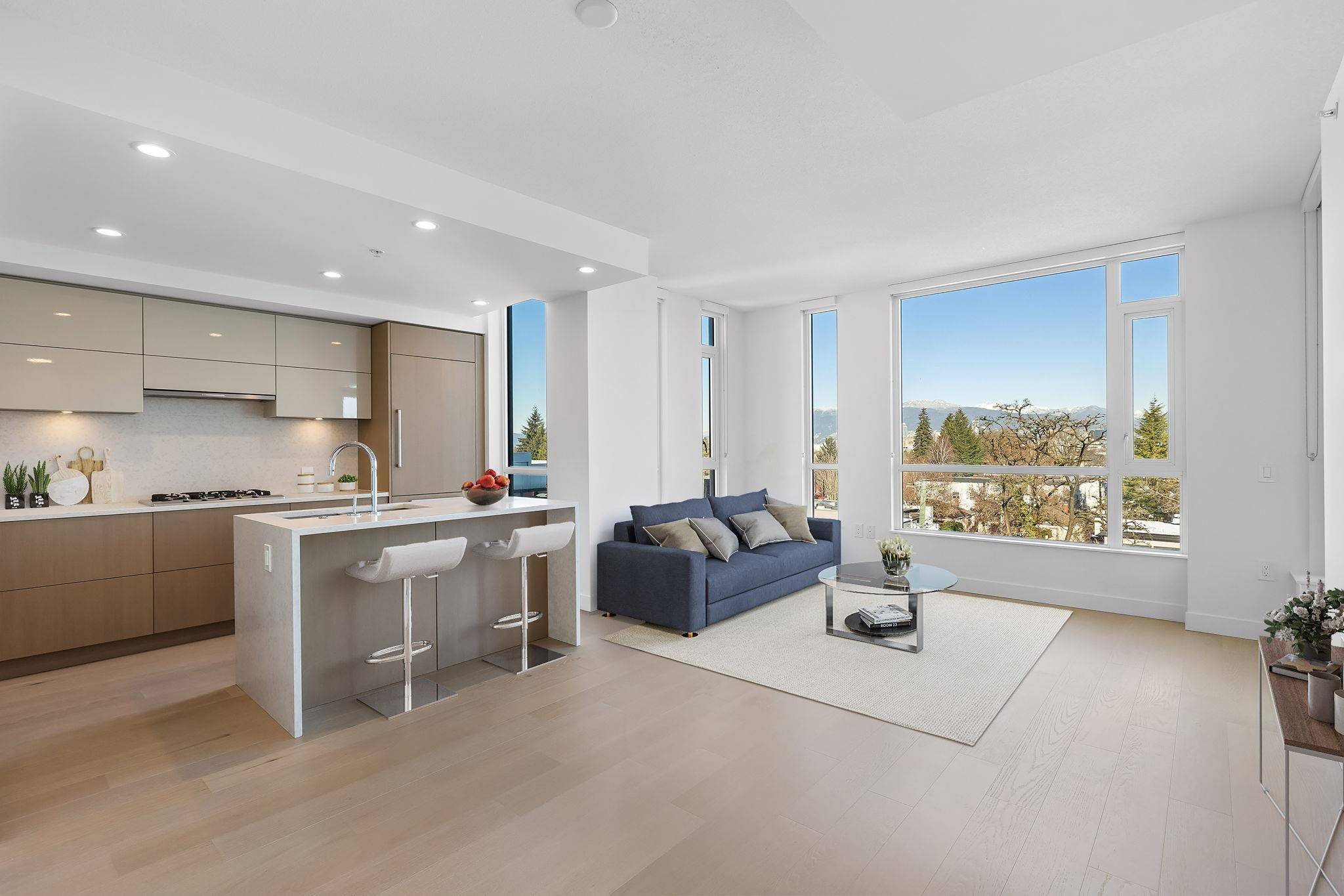 469 W King Edward AVE #405, Vancouver, BC V5Y 2J3