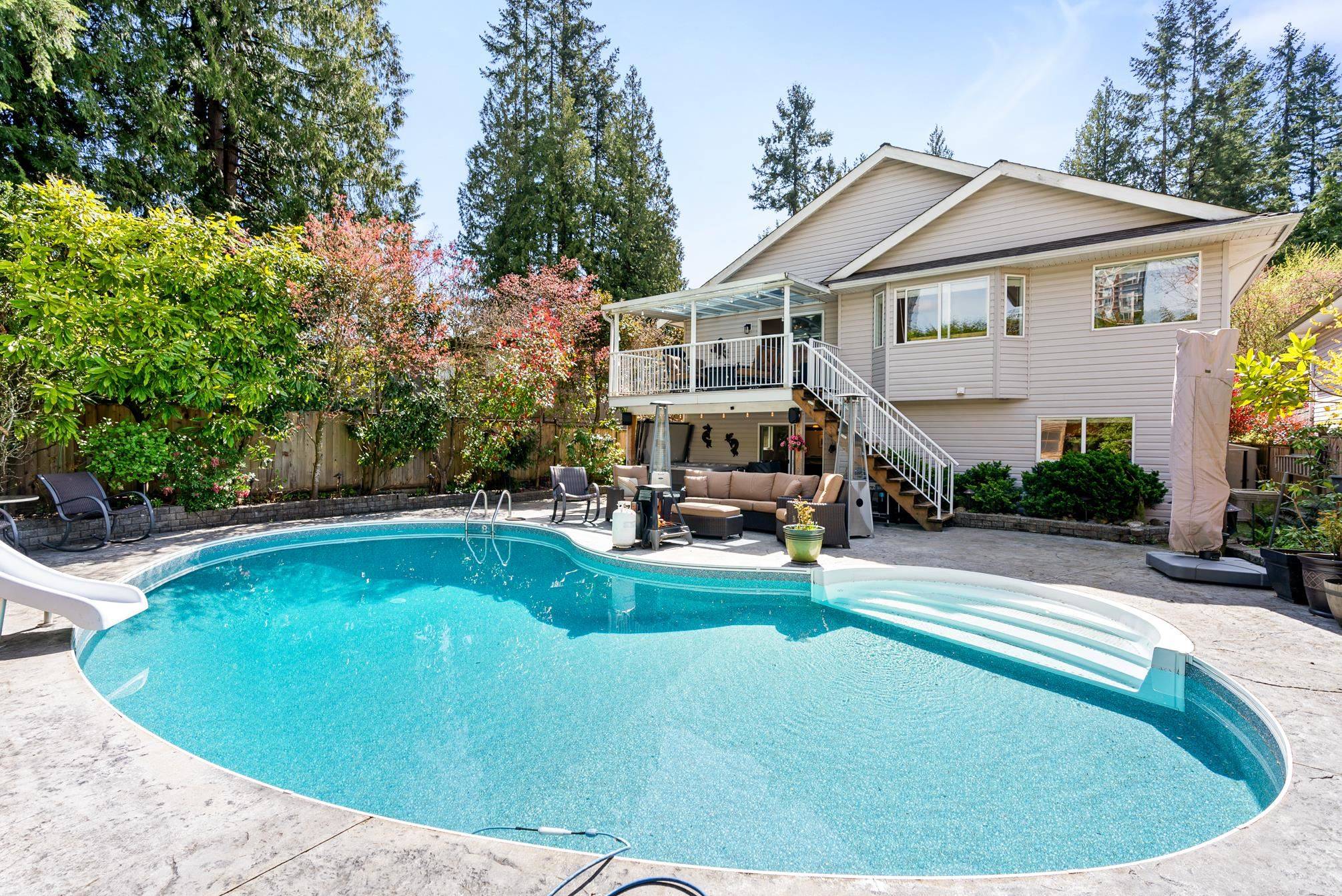 2615 Larkin AVE, Port Coquitlam, BC V3B 2H8