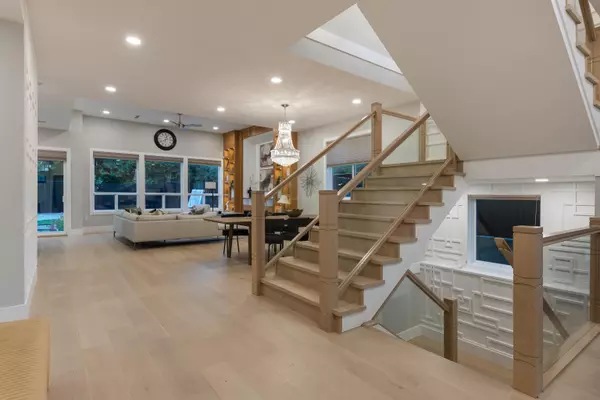 Coquitlam, BC V3J 2M8,1211 Foster AVE