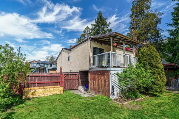 Maple Ridge, BC V2X 1E3,20616 113 AVE