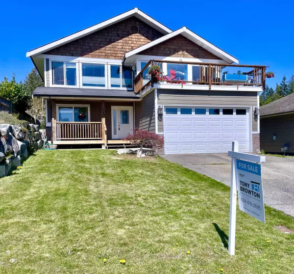 732 Steinbrunner RD, Gibsons, BC V0N 1V9