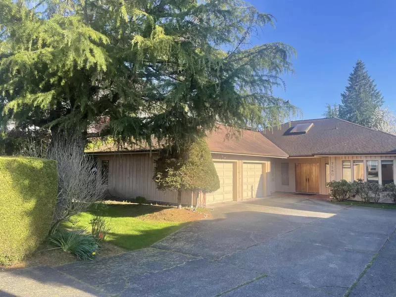 7580 Lucas RD, Richmond, BC V6Y 1E9