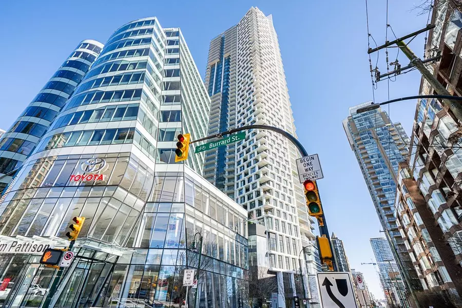 1289 Hornby ST #4605, Vancouver, BC V6Z 0G7