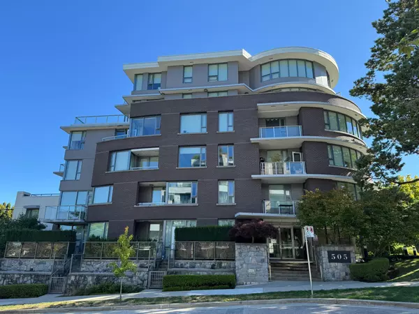 505 W 30th AVE #202, Vancouver, BC V5Z 0G4
