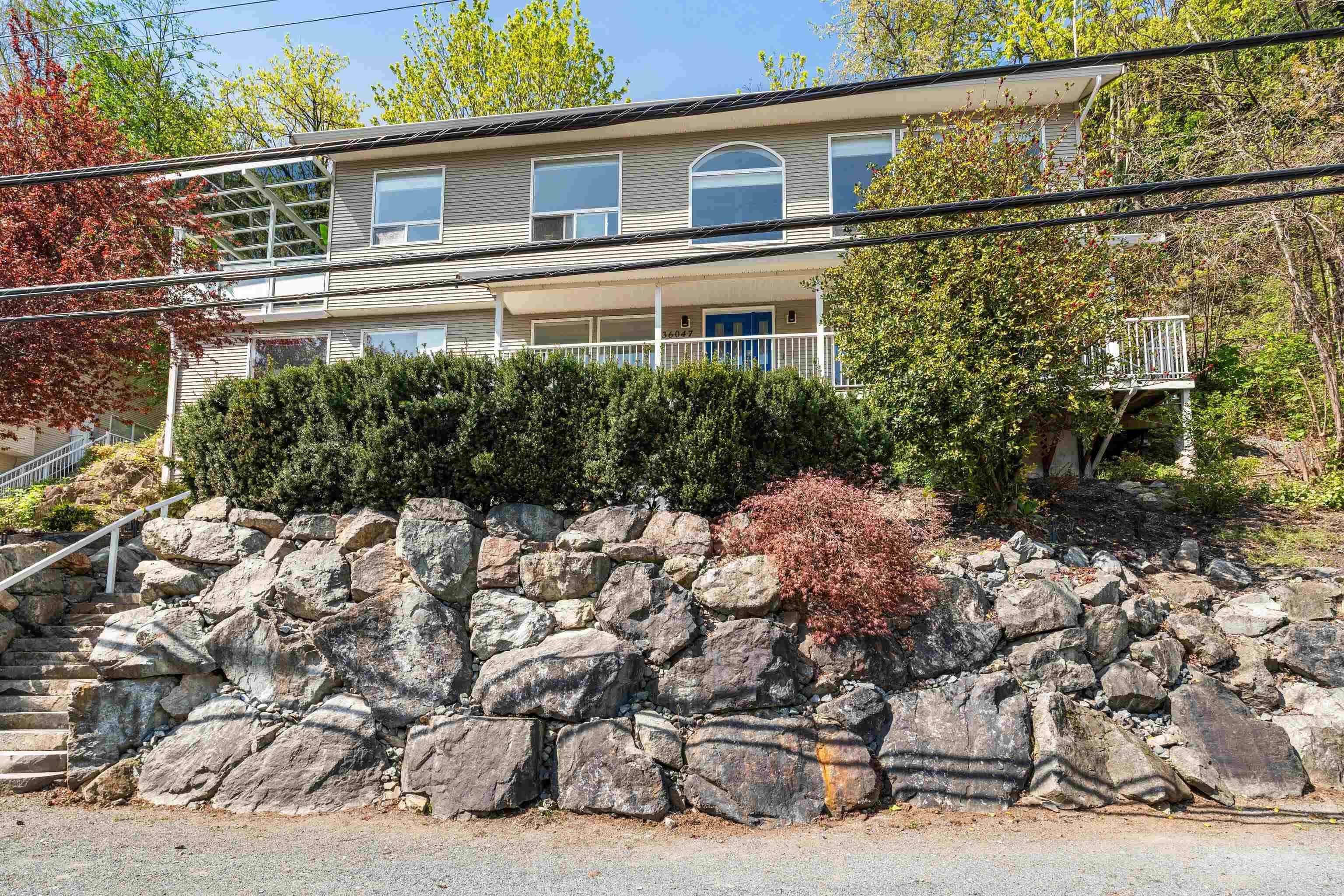 Abbotsford, BC V3G 2C6,36047 Old Yale RD