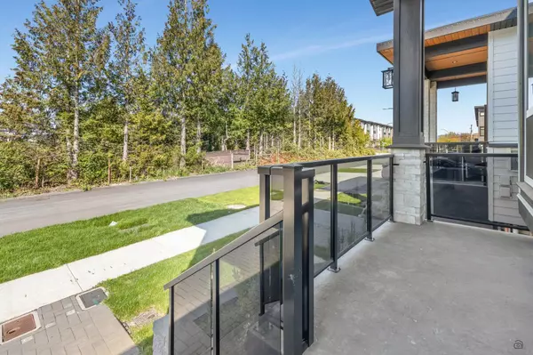 Surrey, BC V4N 1N2,7118 Fisher DR