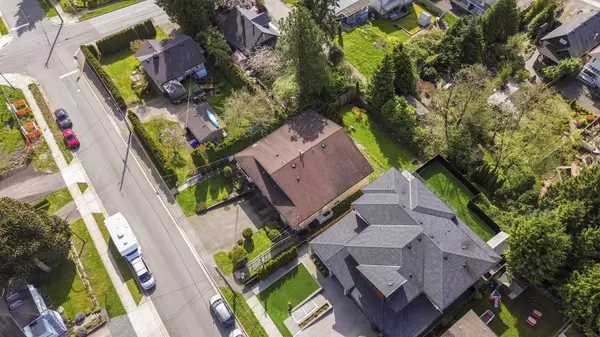 Coquitlam, BC V3K 2A8,1020 Quadling AVE