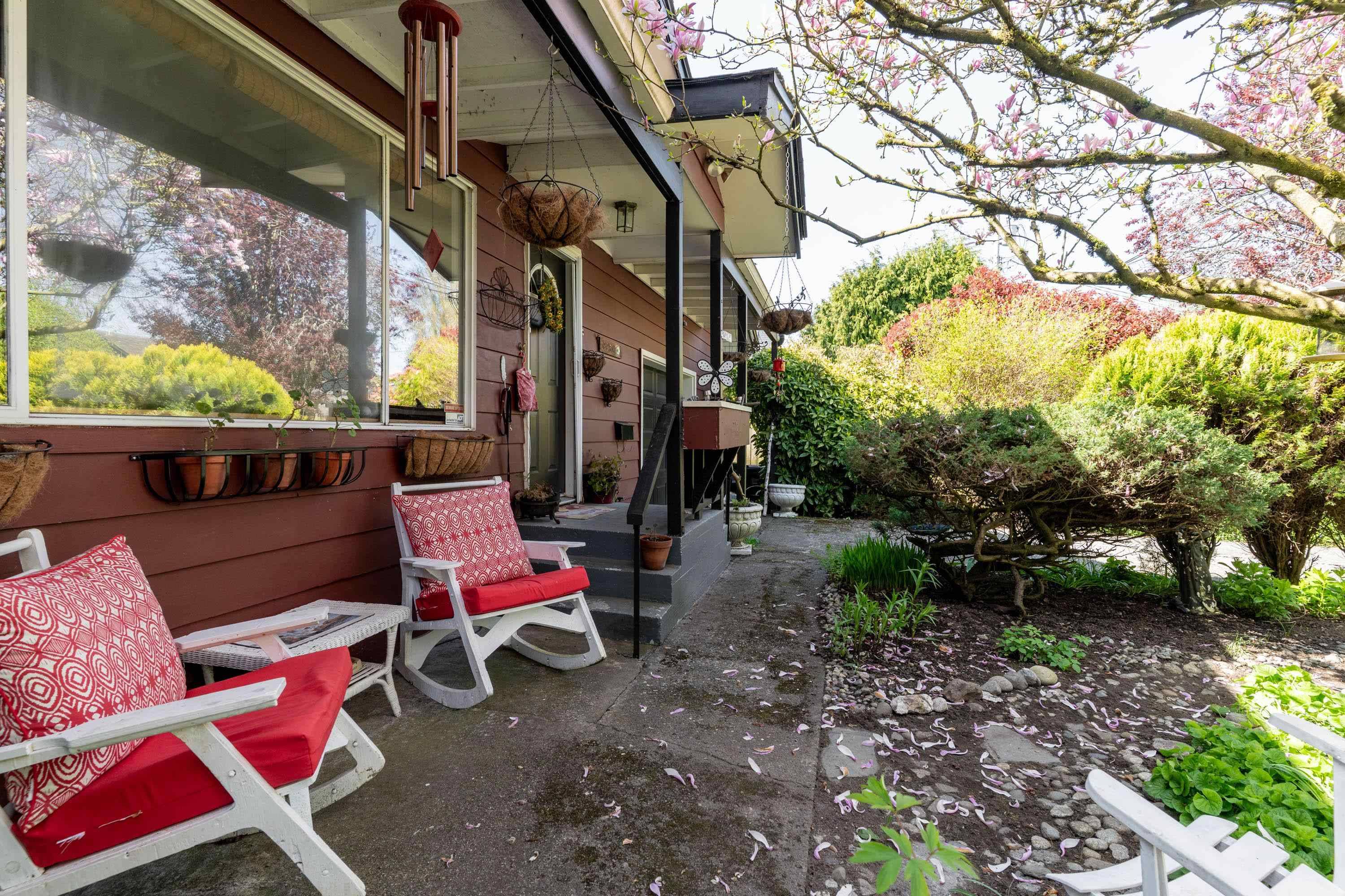 Surrey, BC V4A 3C2,12250 Agar ST