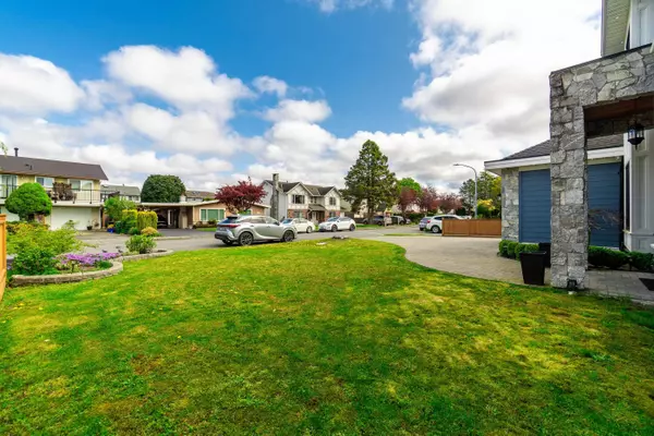 Richmond, BC V7A 3B9,10660 Anglesea DR