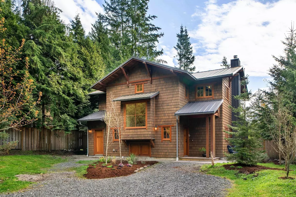 Bowen Island, BC V0N 1G1,1117 Miller RD
