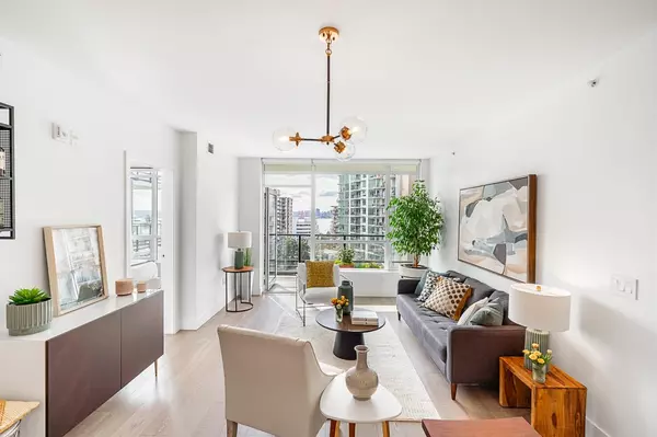 North Vancouver, BC V7M 0G5,177 W 3rd ST #406