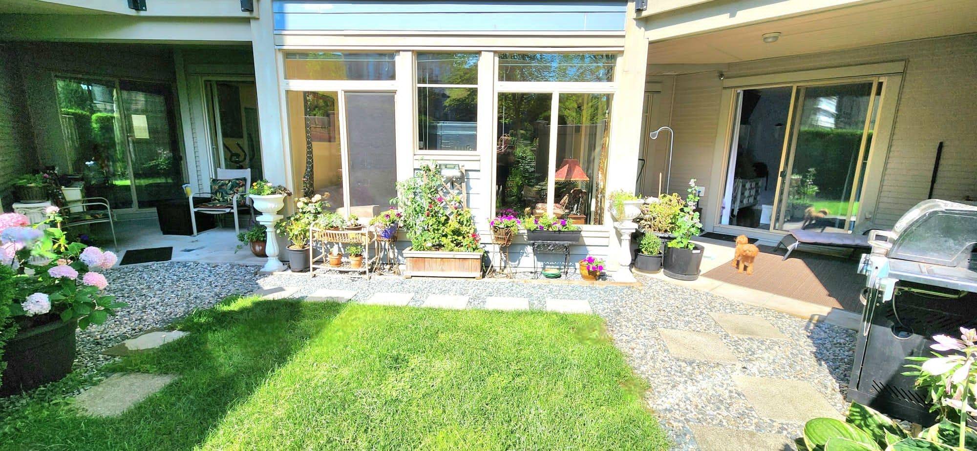 15380 102a AVE #122, Surrey, BC V3R 0B3