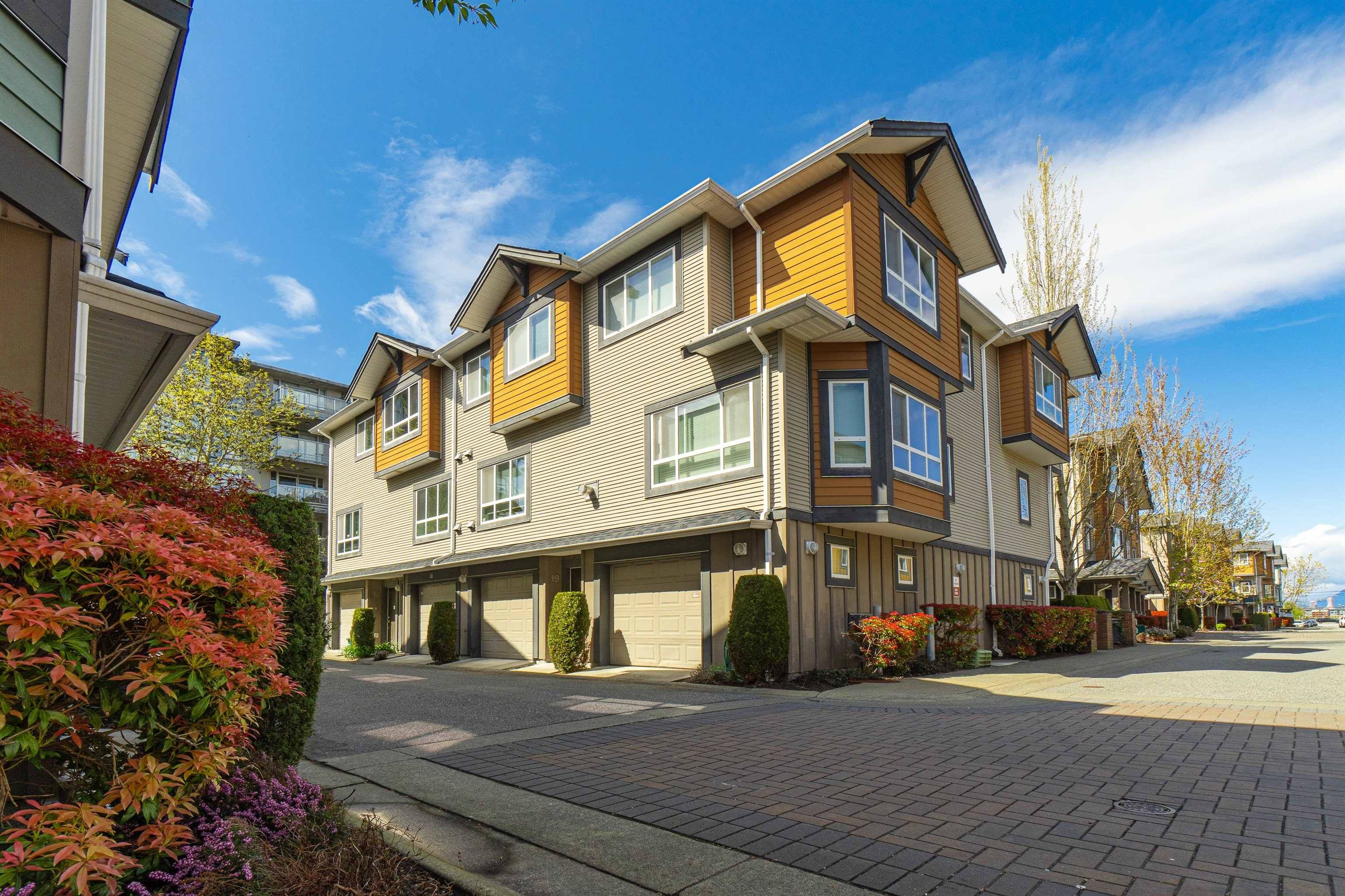 Richmond, BC V6Y 0A7,9420 Ferndale RD #18