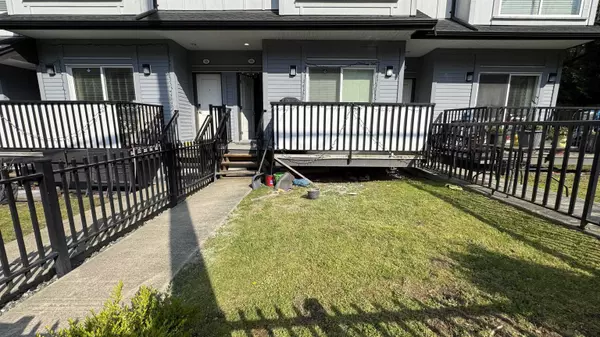 Surrey, BC V3X 0H9,6162 138 ST #14