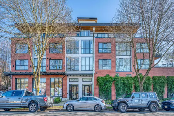 688 E 18th AVE #301, Vancouver, BC V5V 1G4