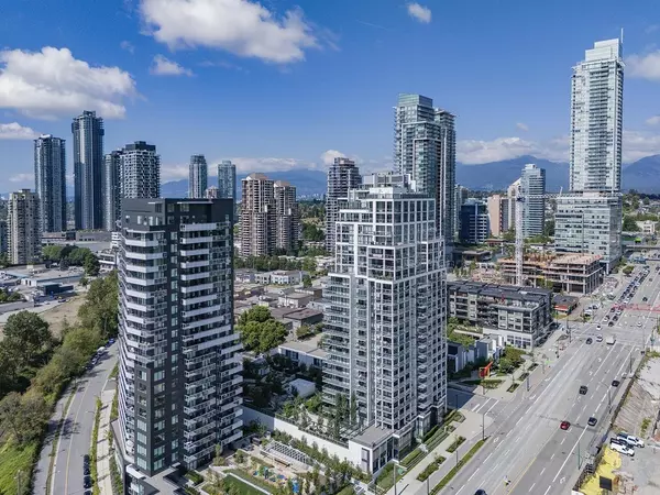 Burnaby, BC V5C 0M4,4488 Juneau ST #705