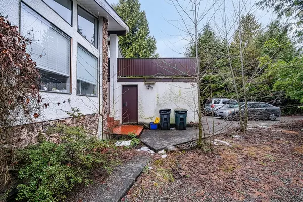 Burnaby, BC V5G 3X9,4736 Curr PL