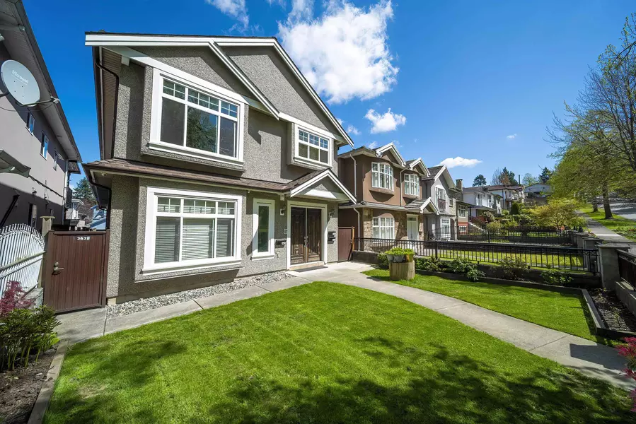 3443 Price ST, Vancouver, BC V5R 5R2