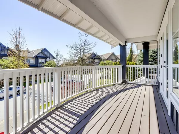 Port Moody, BC V3H 0A8,108 Sycamore DR