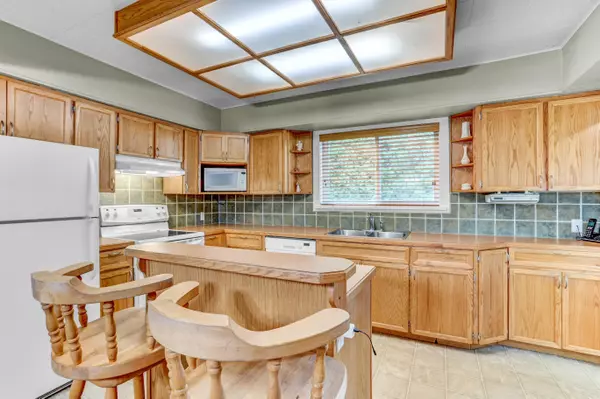 Maple Ridge, BC V2X 4W3,12451 203 ST