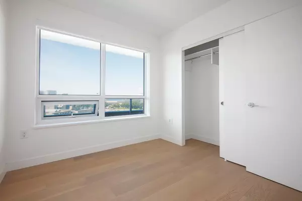 Richmond, BC V6X 1B7,5788 Gilbert RD #703