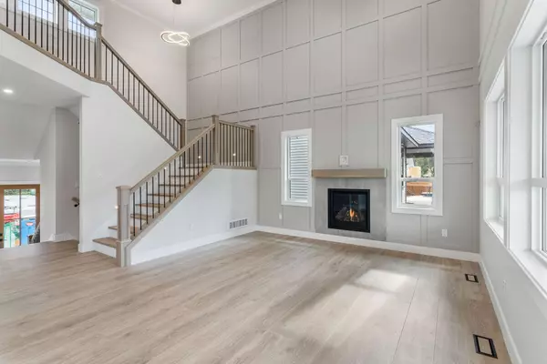 Maple Ridge, BC V2X 4B1,20619 123 AVE