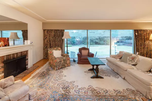 Vancouver, BC V6H 1Y8,1350 Laurier AVE