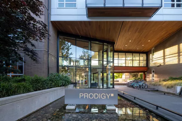 6033 Gray AVE #PH6, Vancouver, BC V6S 0G3