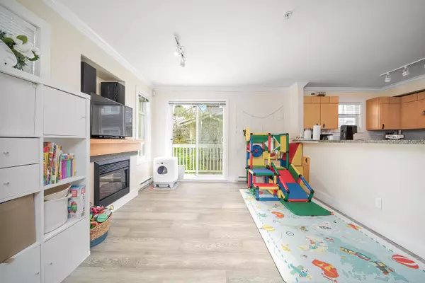 Burnaby, BC V3N 0A1,7428 Southwynde AVE #34