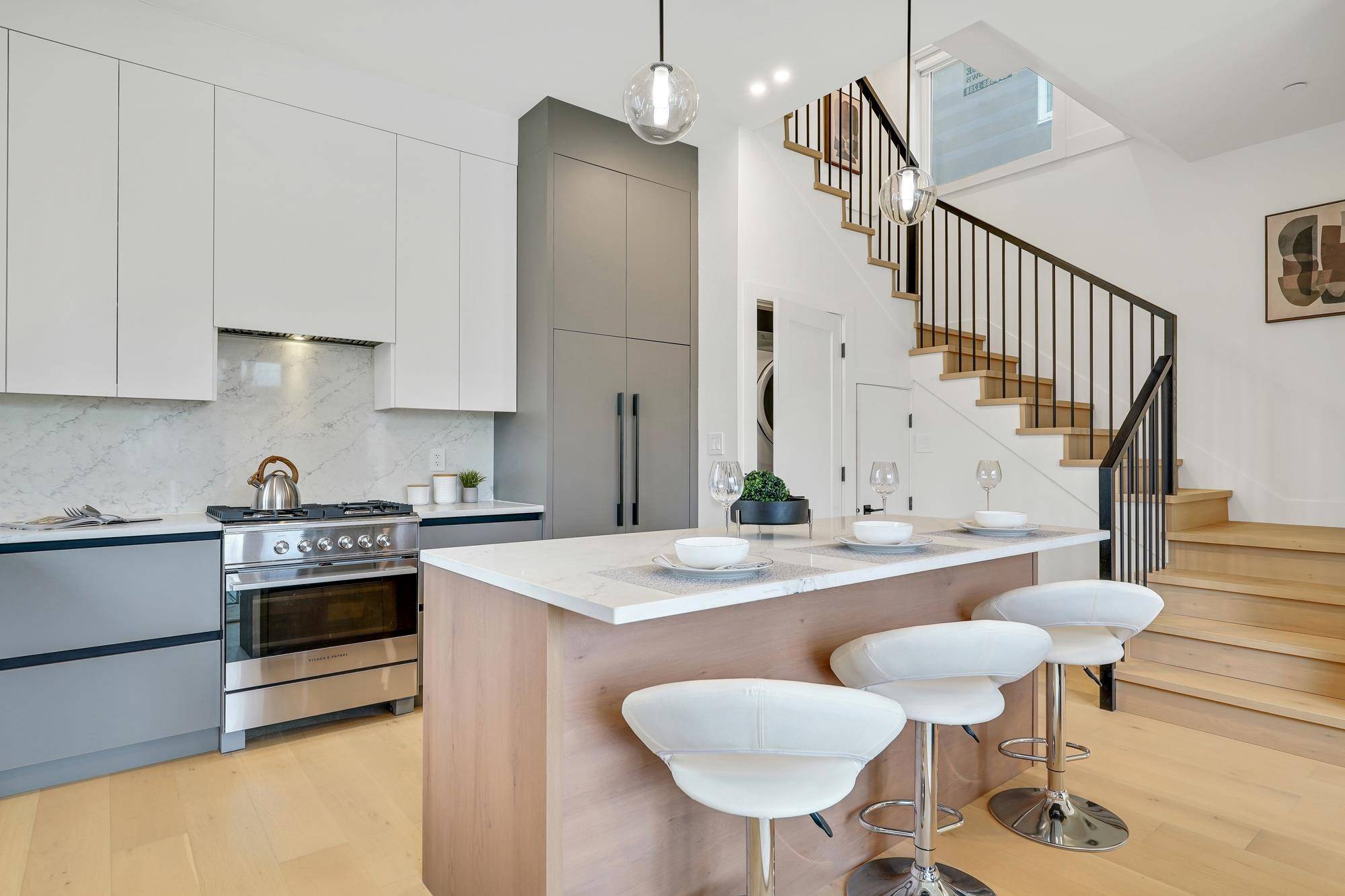 Vancouver, BC V5K 4P4,785 Skeena ST