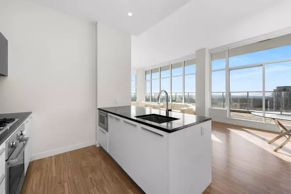 Burnaby, BC V5H 0H7,6288 Cassie AVE #2601