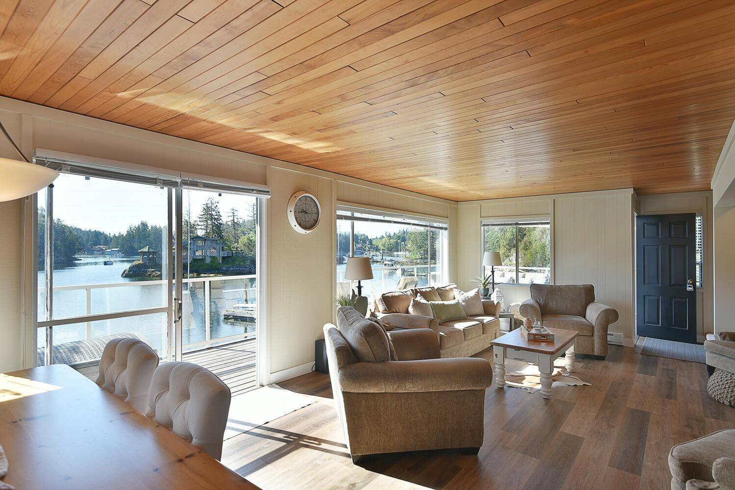 4279 Francis Peninsula RD Madeira Park, BC V0N 2H1