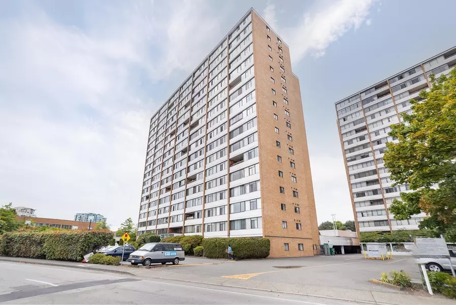 6651 Minoru BLVD #1010, Richmond, BC V6Y 1Z2