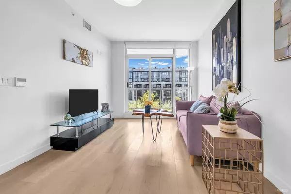 Vancouver, BC V5Z 2Z6,5189 Cambie ST #406