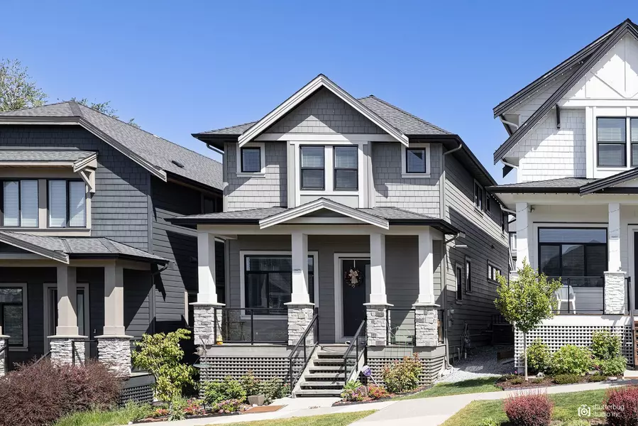 16475 21a AVE, Surrey, BC V3Z 0V5