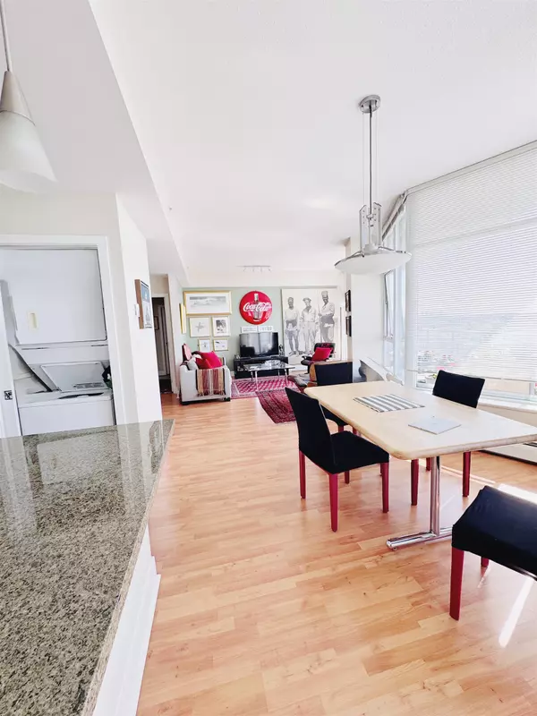 Vancouver, BC V6B 0B8,58 Keefer PL #2901