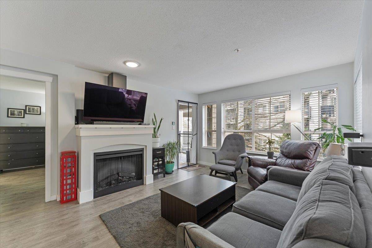 Coquitlam, BC V3E 3R9,2958 Silver Springs BLVD #402