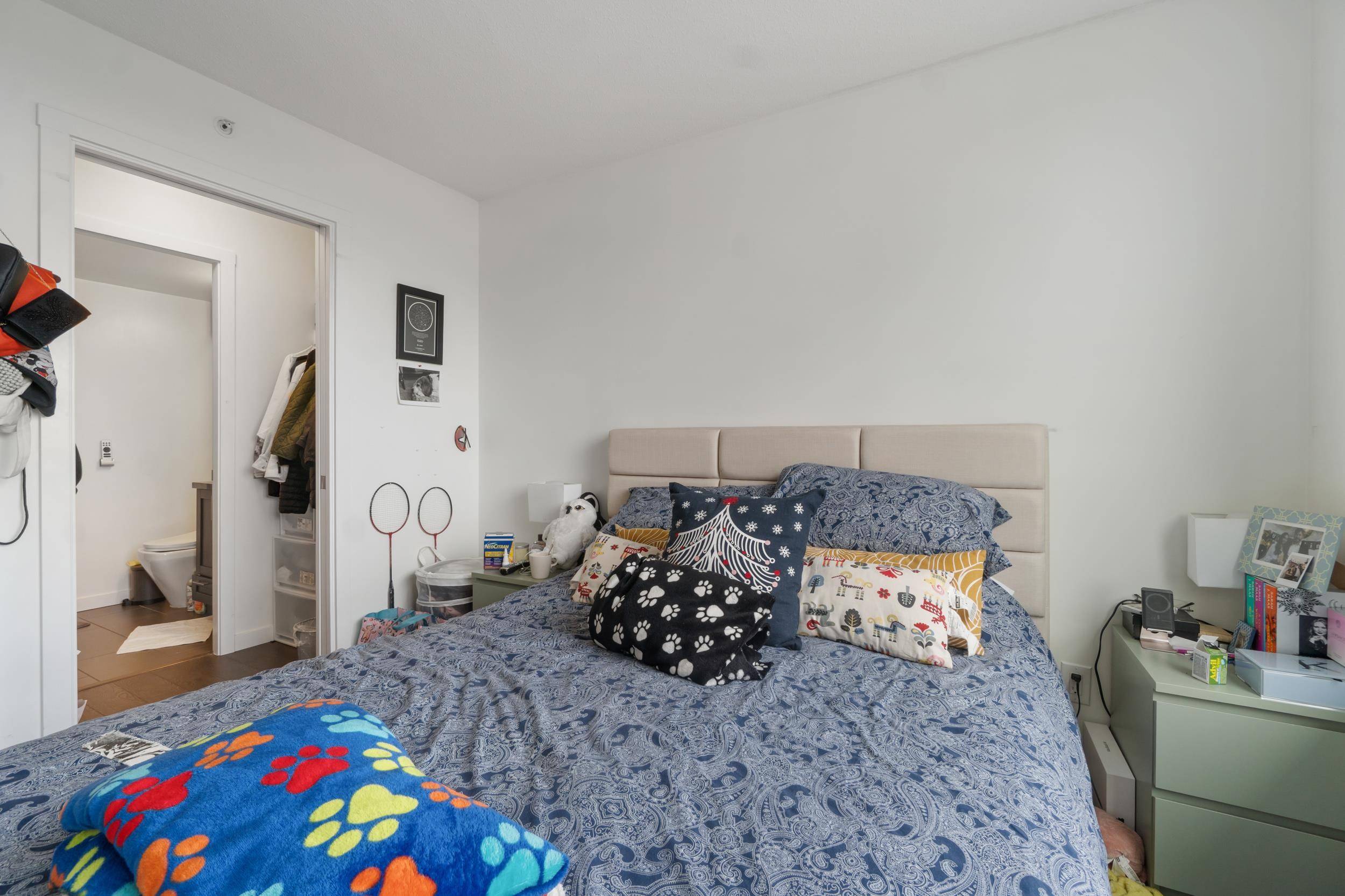 5515 Boundary RD #1807 Vancouver, BC V5R 0E3