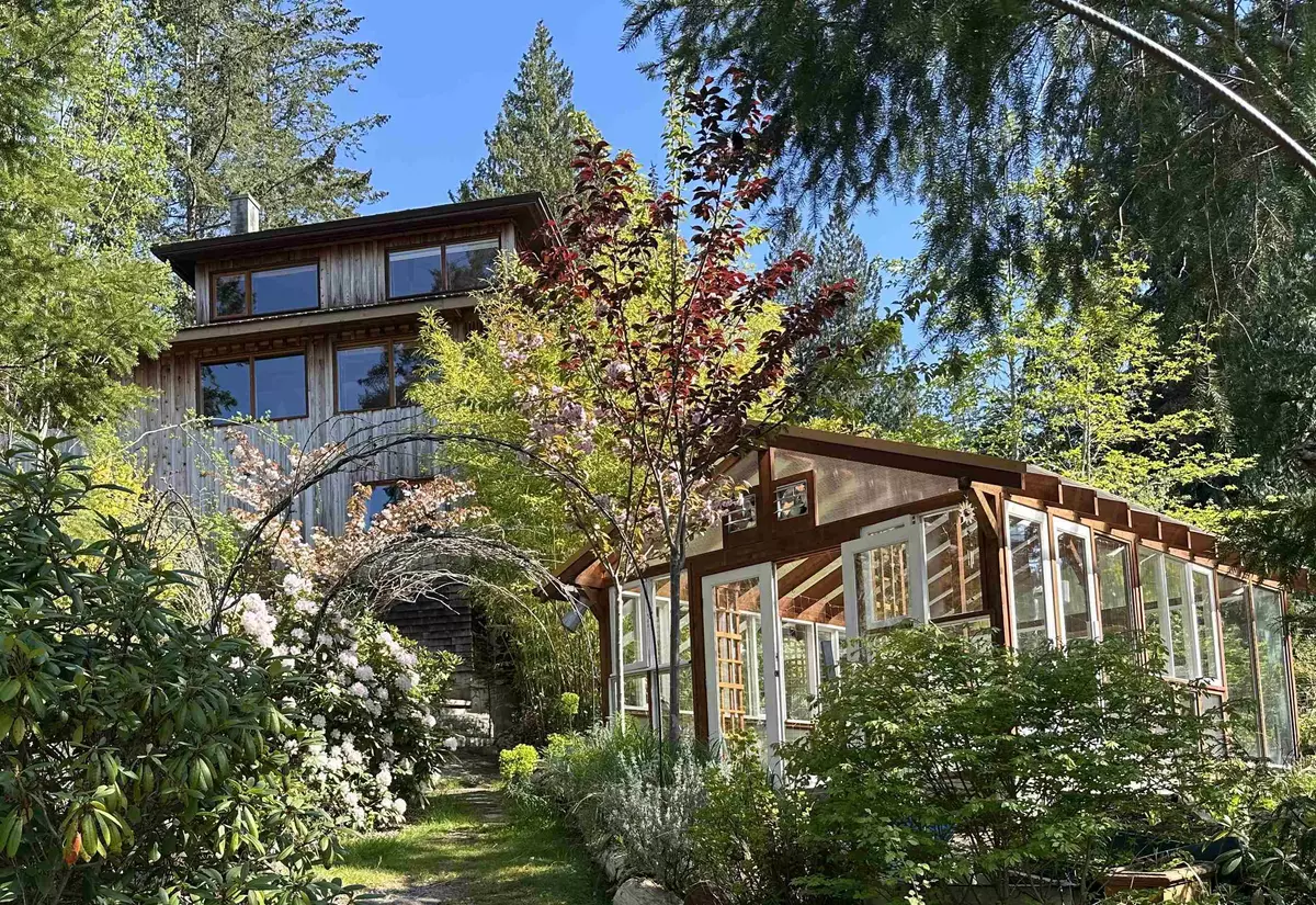 Madeira Park, BC V0N 2H1,4509 Pollock RD