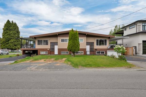 2211 Beaver ST, Abbotsford, BC V2T 3C9