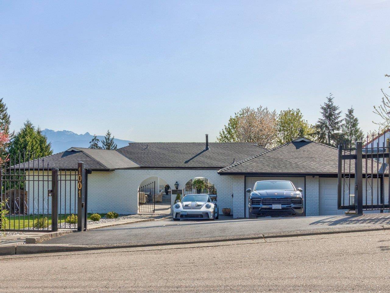 Coquitlam, BC V3C 3R3,1001 Palmdale ST