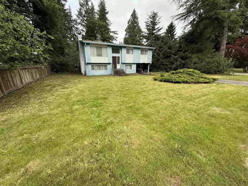3627 204a ST, Langley, BC V3A 4S5