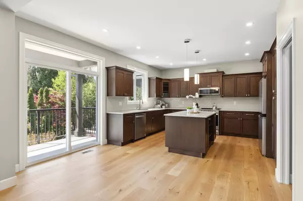 Coquitlam, BC V3E 2Z7,3312 Mctavish CT