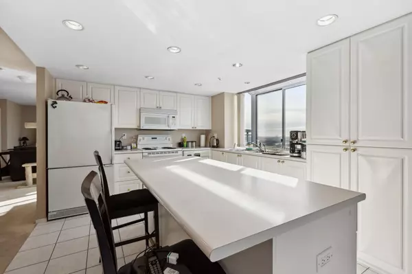 New Westminster, BC V3M 6V6,739 Princess ST #2204